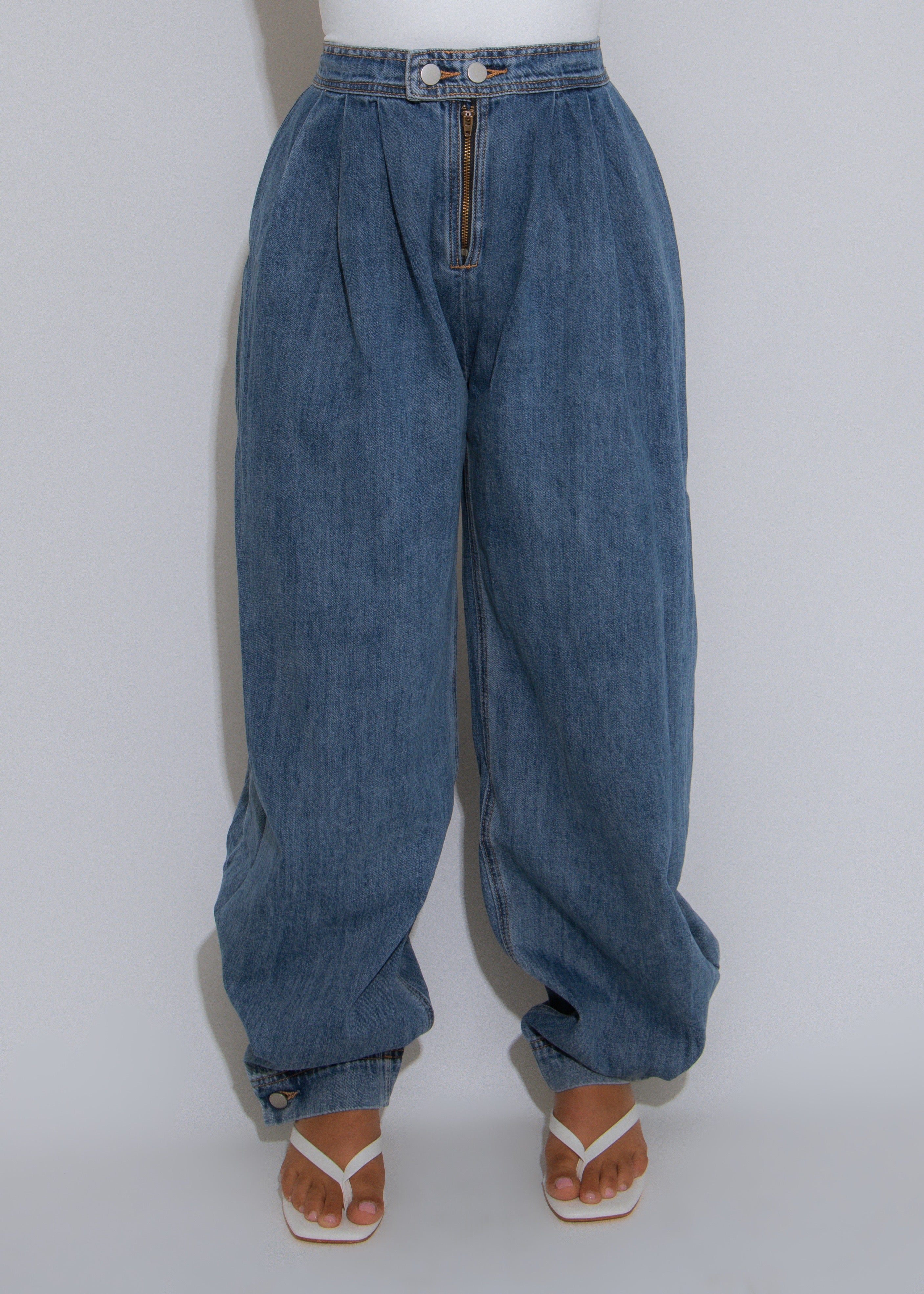 City Cinch Ruched Jeans Denim