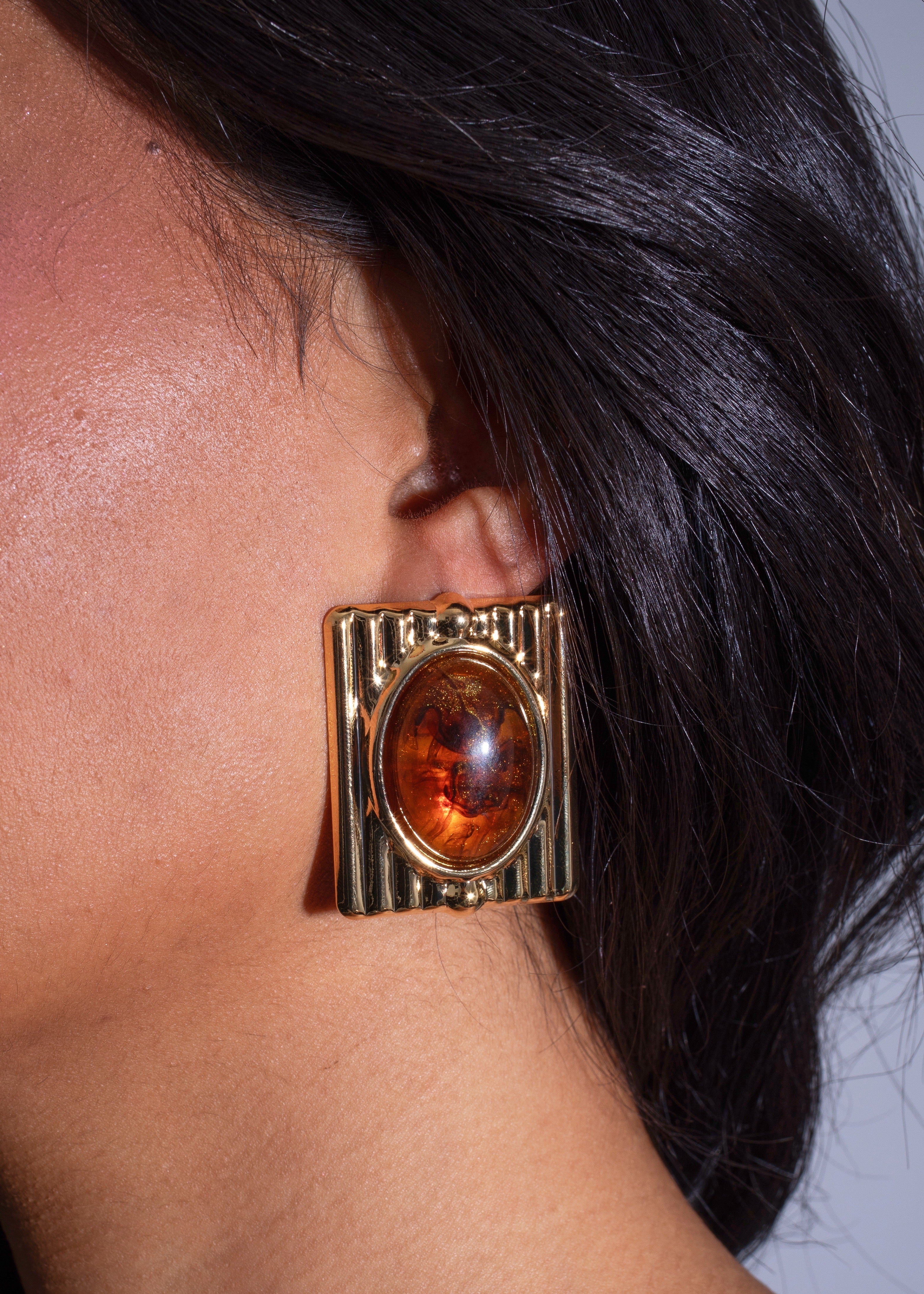 Baroque Edge Earrings Brown