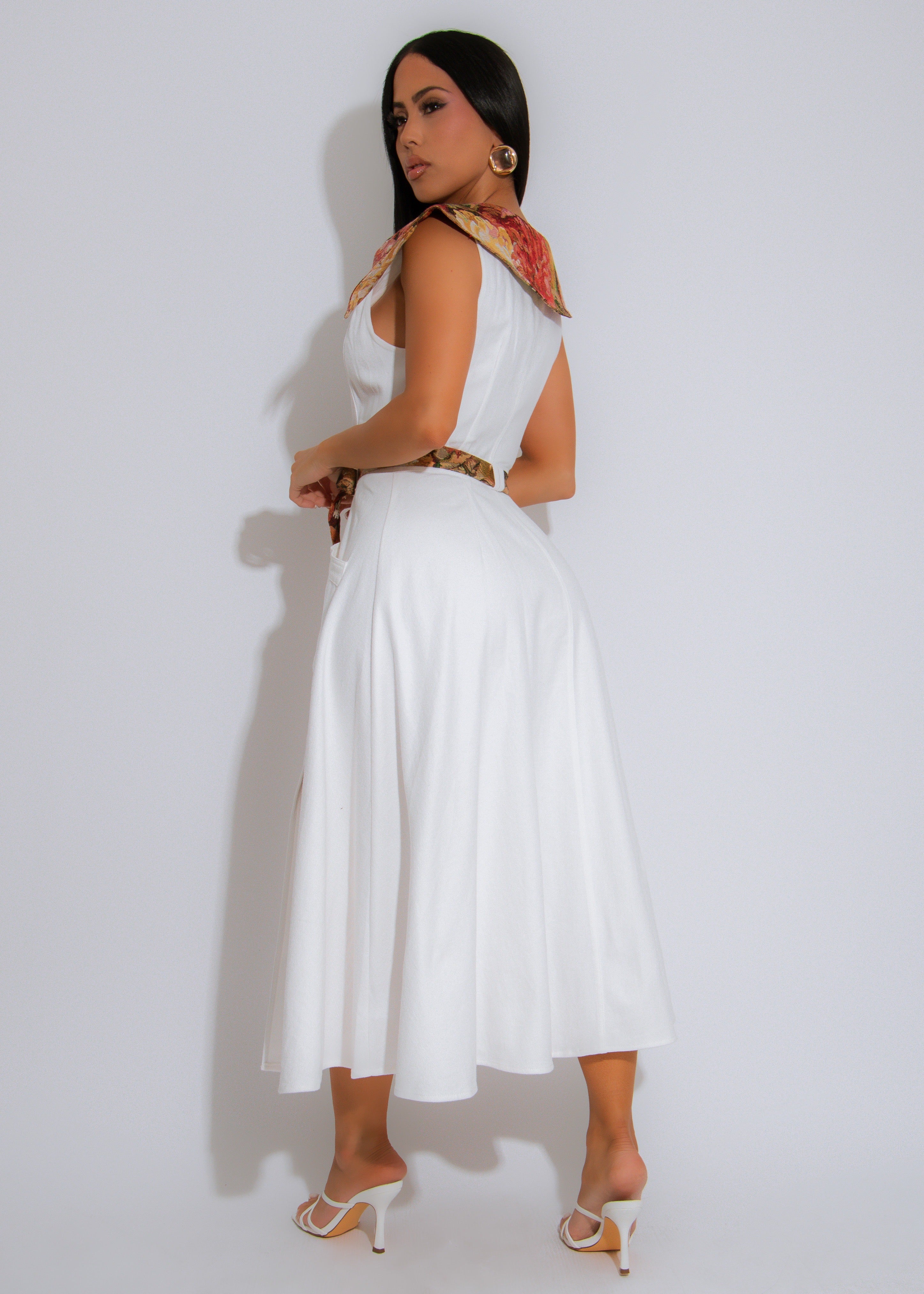 Garden Vanguard Floral Midi Dress White