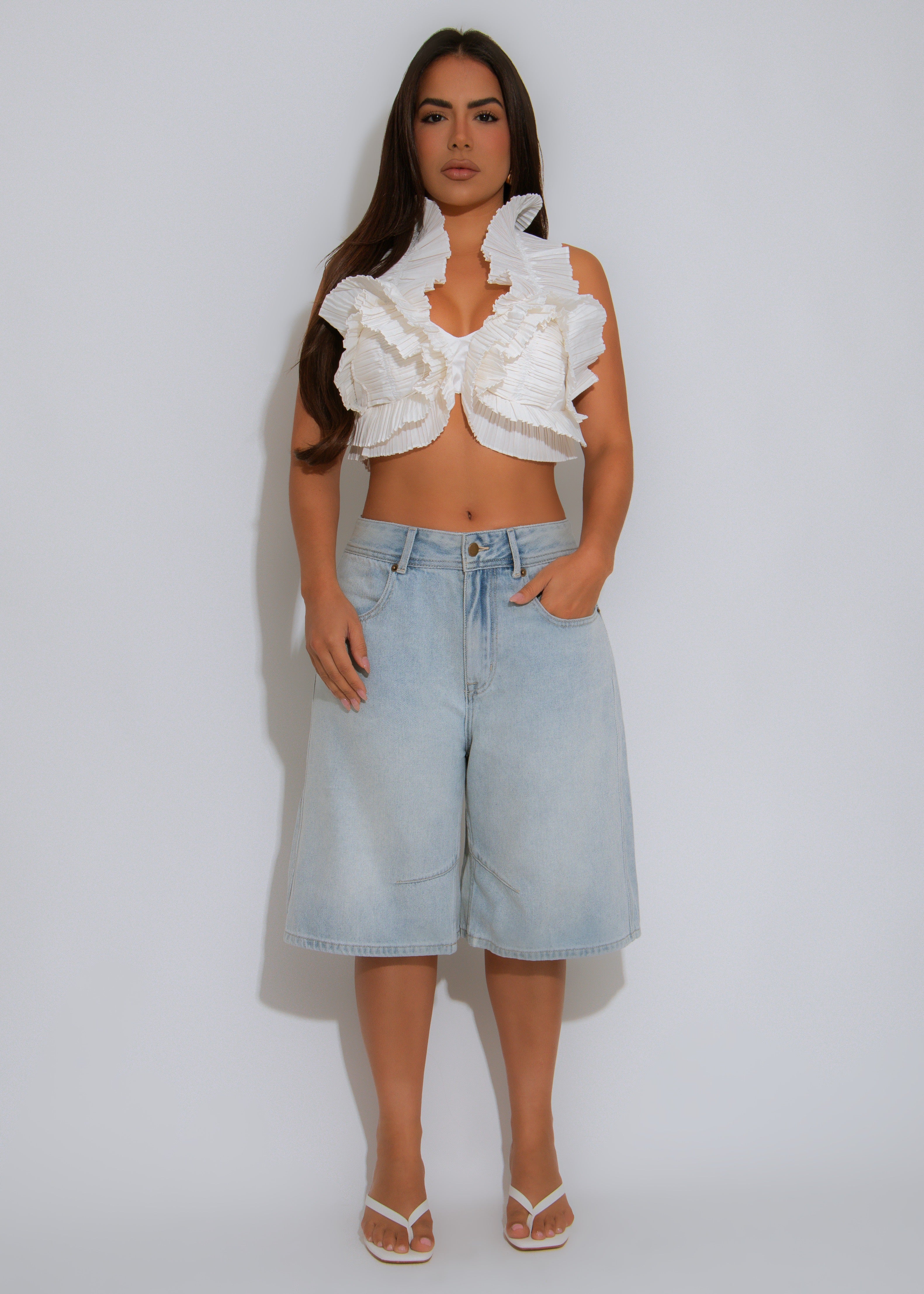 Streetlight Stroll Capri Light Denim