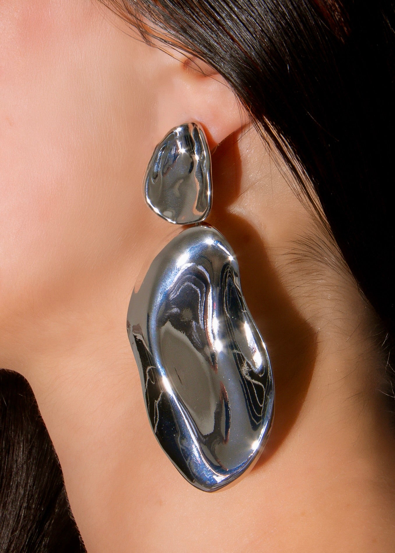 Gleam Flow Earrings Silver