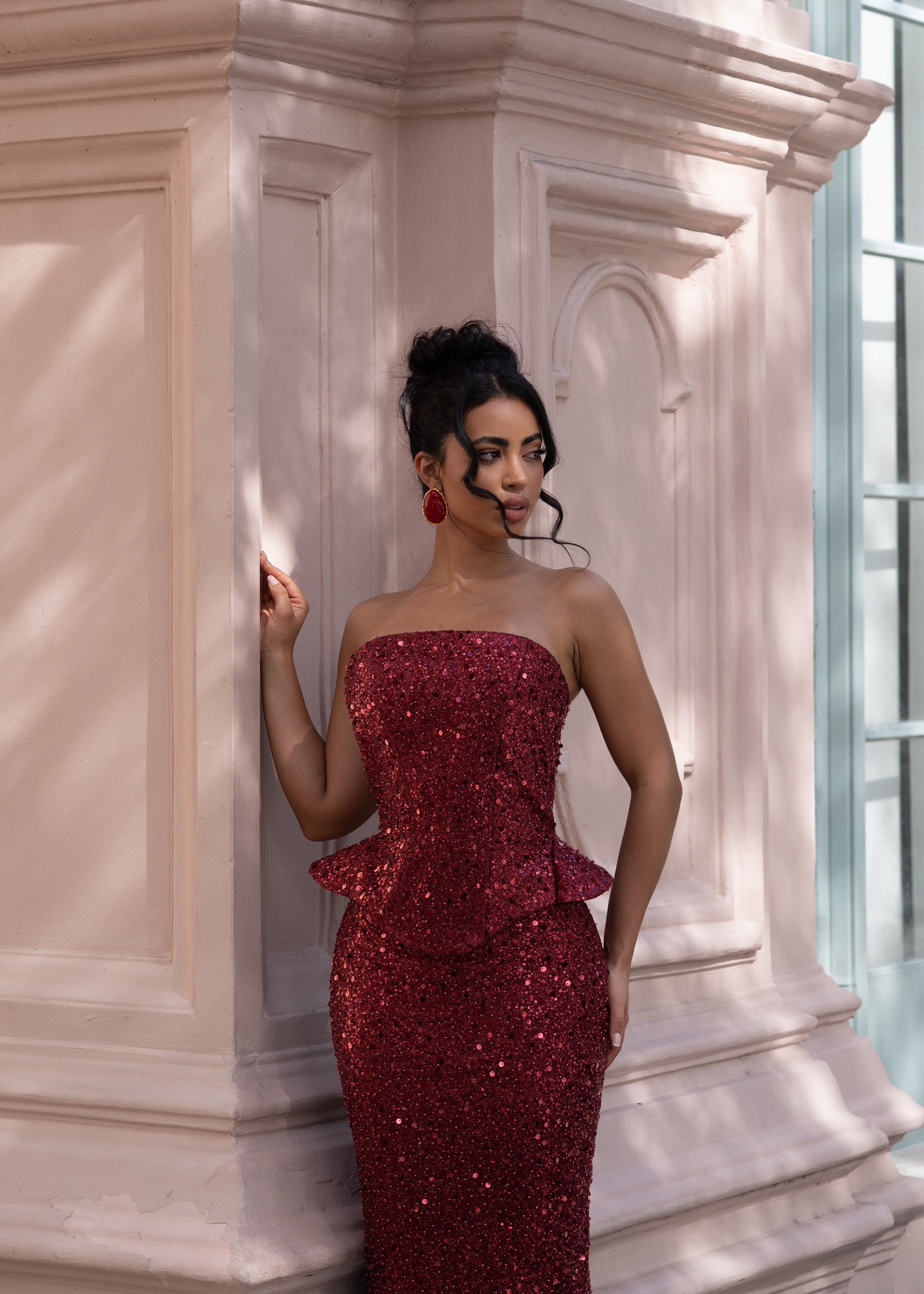 Dreamline Gleam Sequin Pearl Skirt Set Red