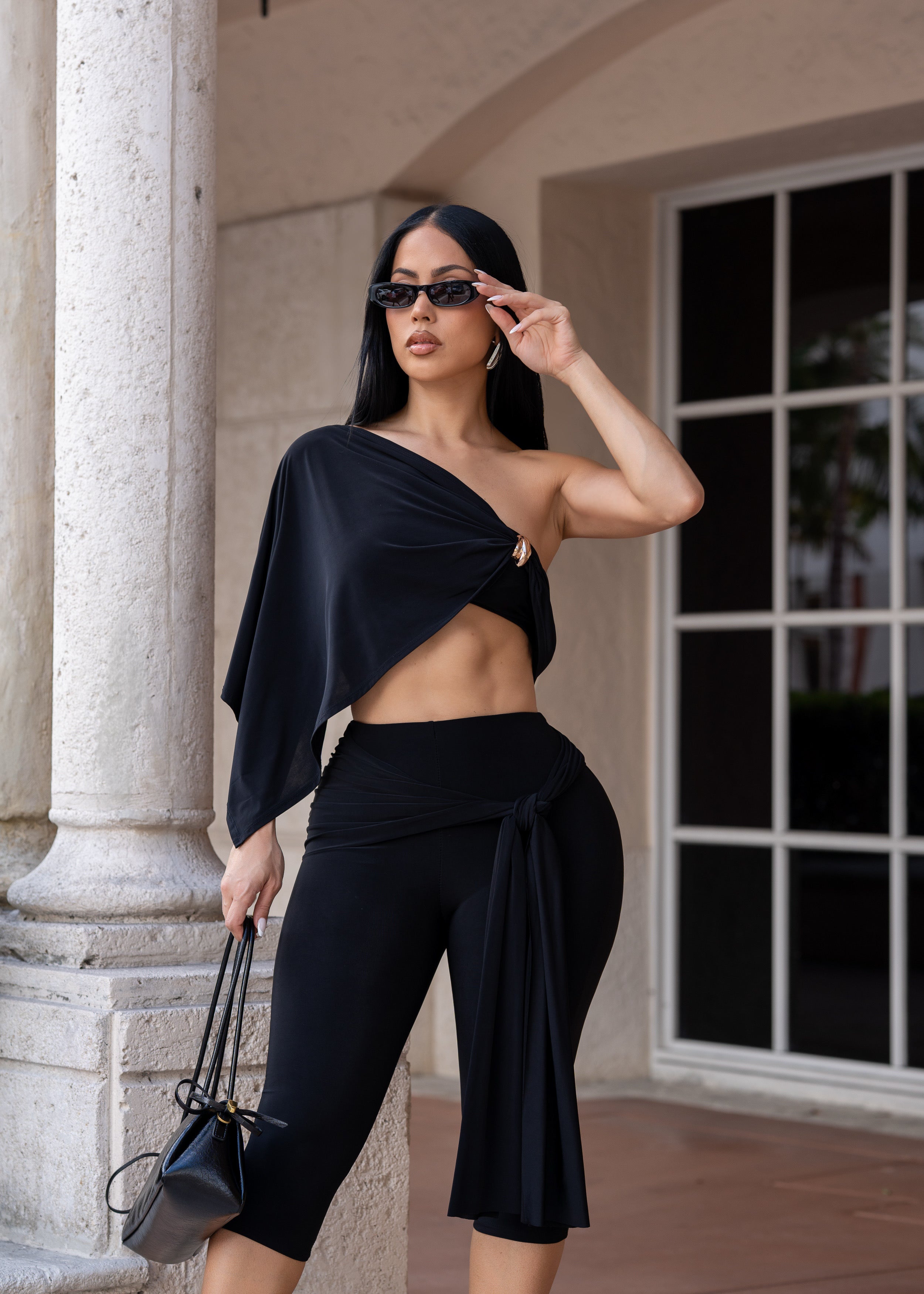 Iron Empress Ruched Capri Set Black