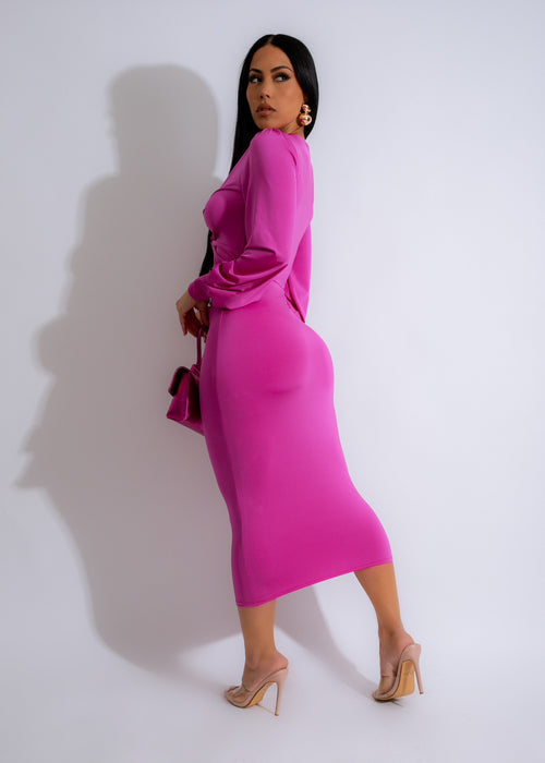  Elegant and feminine Only You Midi Dress in a beautiful shade of pink