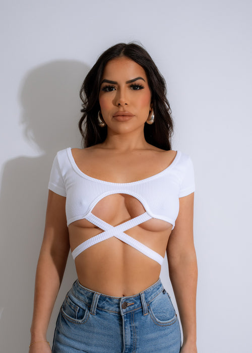  Stylish and comfortable white ribbed crop top 