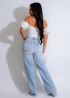  Sweet Dream Ribbed Crop Top White, a versatile and chic top that can be dressed up or down, ideal for pairing with high-waisted jeans or skirts for a trendy outfit