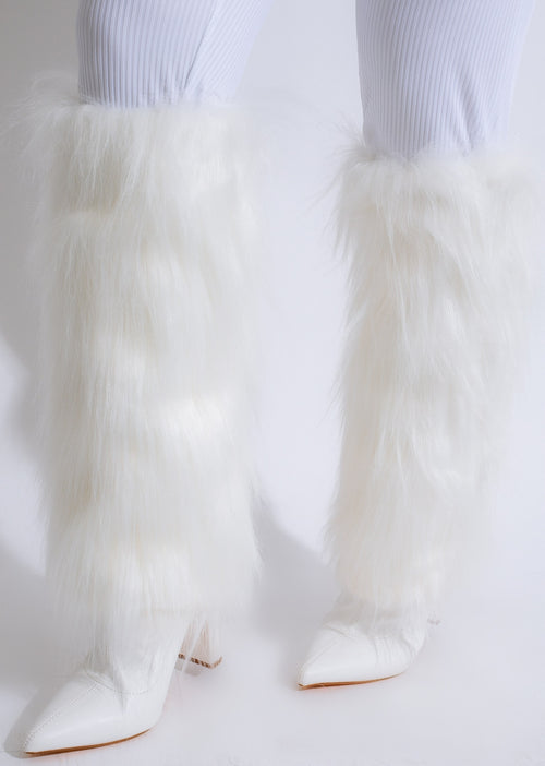 Keep You Warm Fur Leg Warmers White