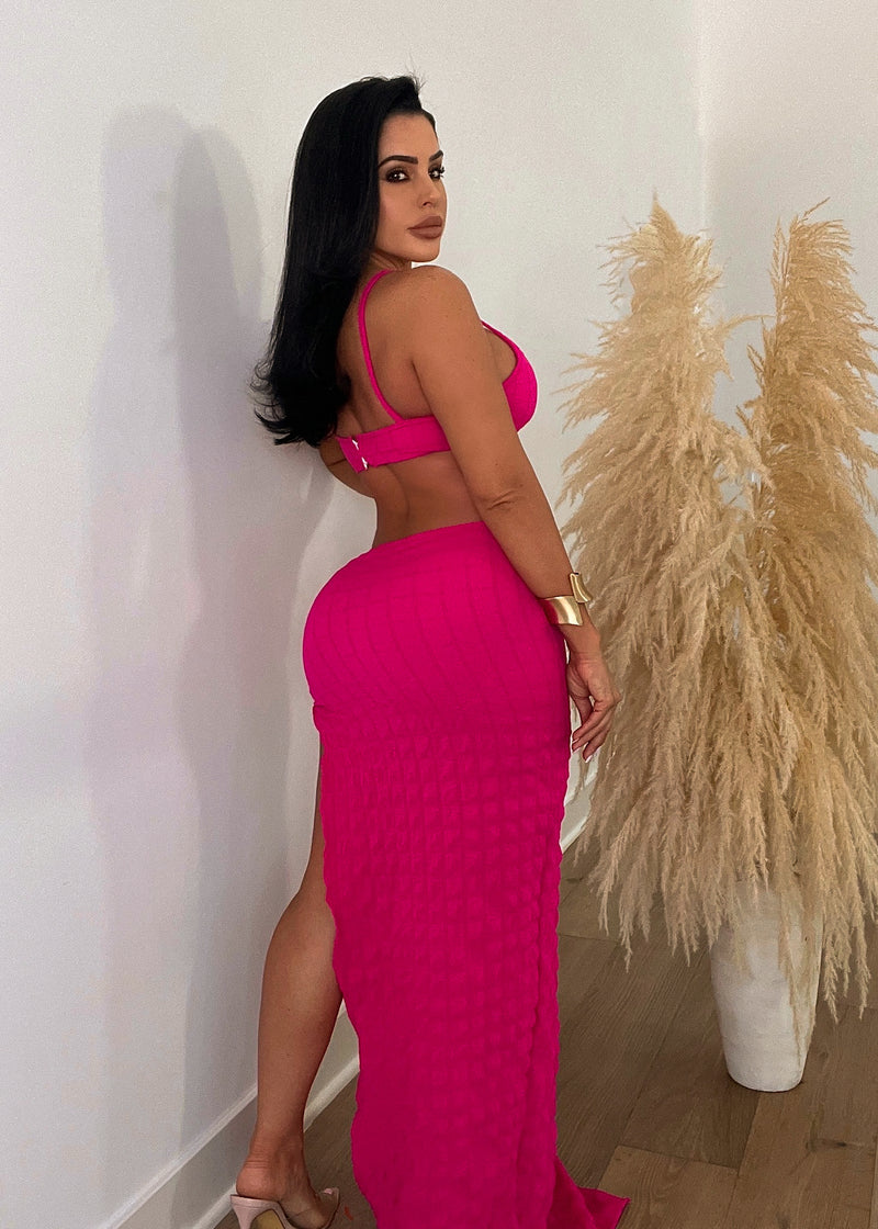 Stylish Pink Maxi Dress featuring Popcorn Texture and Feminine V-neckline