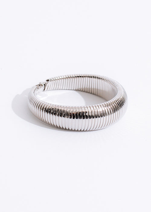  Beautiful silver bracelet featuring timeless design and durable construction for everyday wear