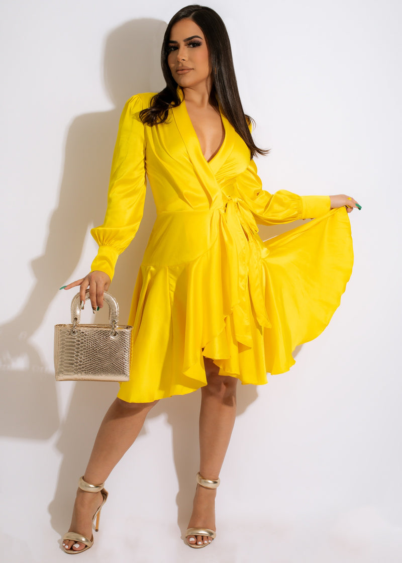 Beautiful yellow mini dress with floral pattern, perfect for summer events and parties