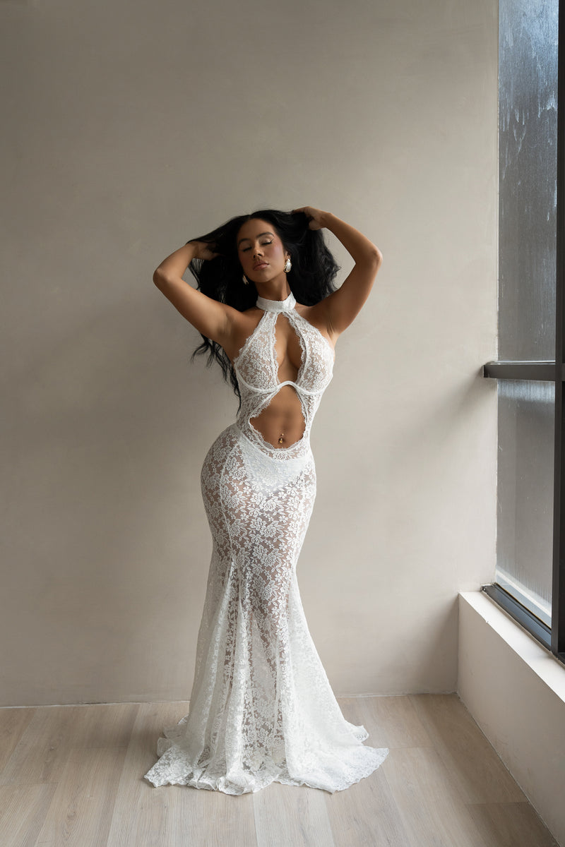 Eternal Muse Lace Maxi dress White