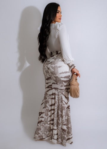 Full-length view of the brown Maxi Dress with a comfortable and flattering fit, perfect for summer days and leisurely strolls in the park