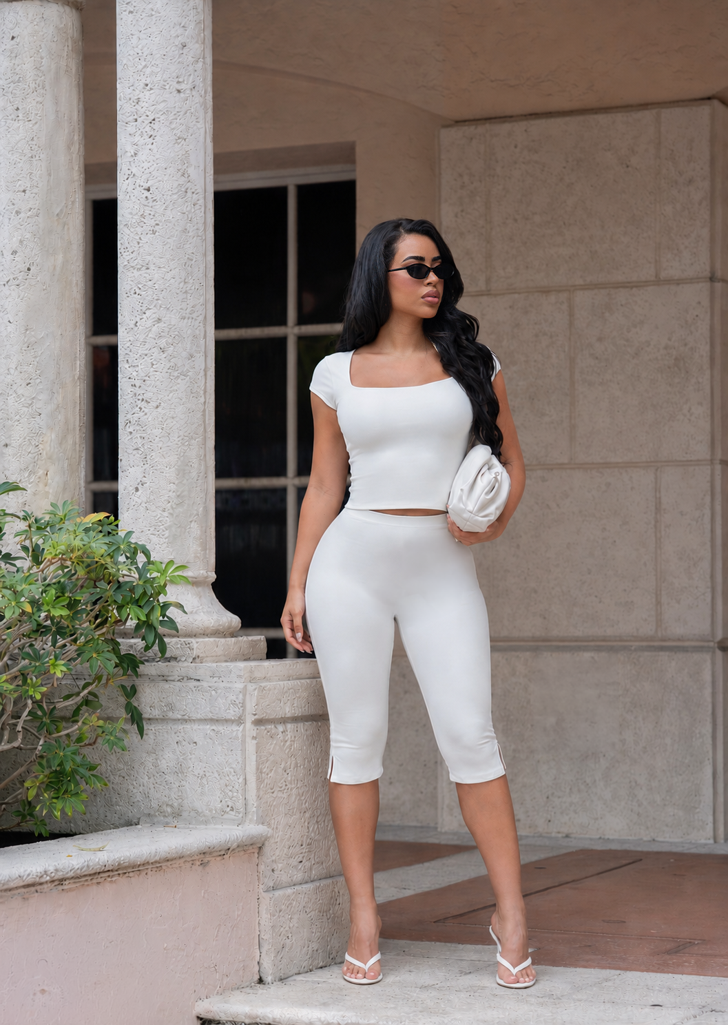 Off Duty Diva Capri Set White