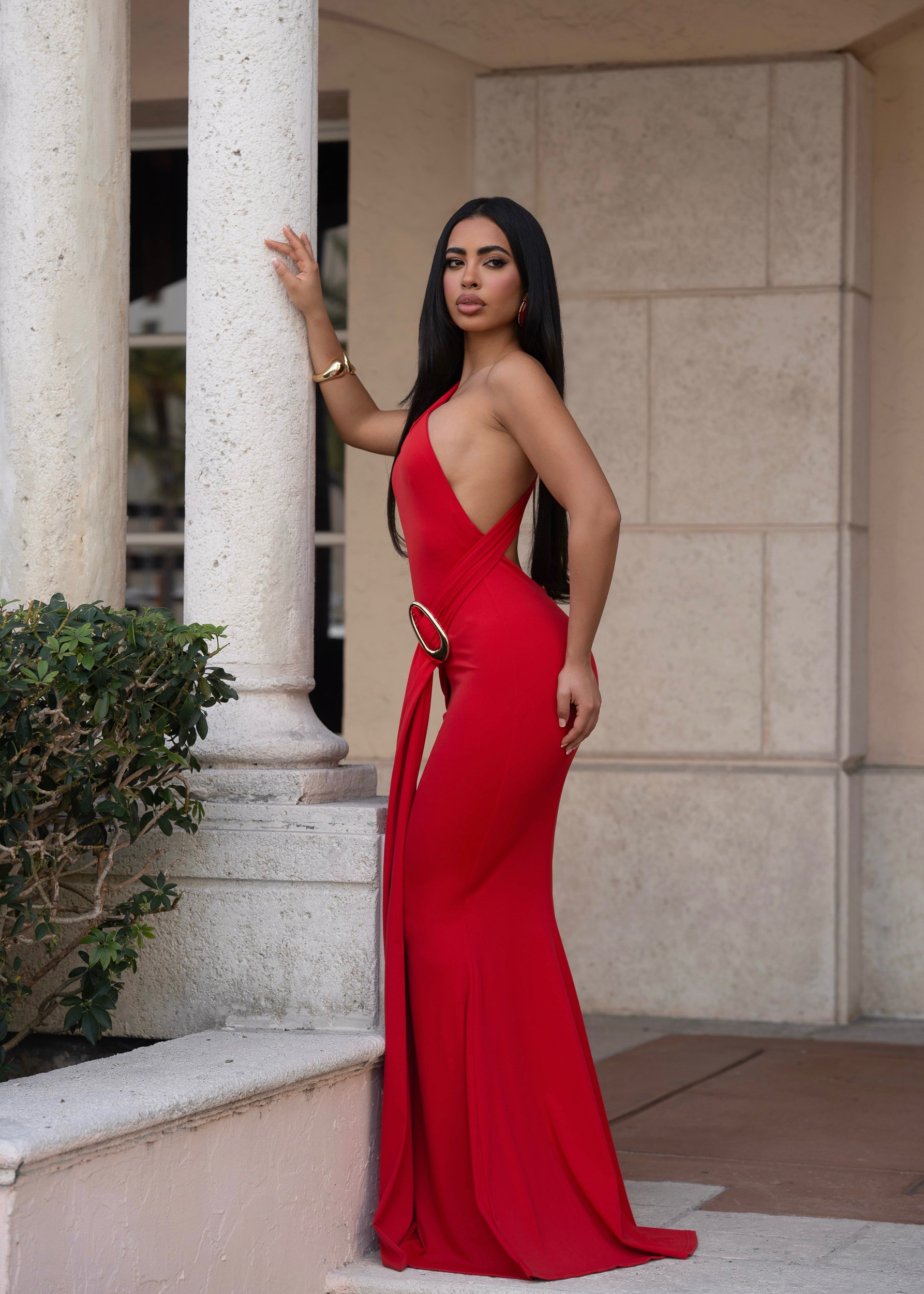 Angelic Twist Ruched Maxi Dress Red