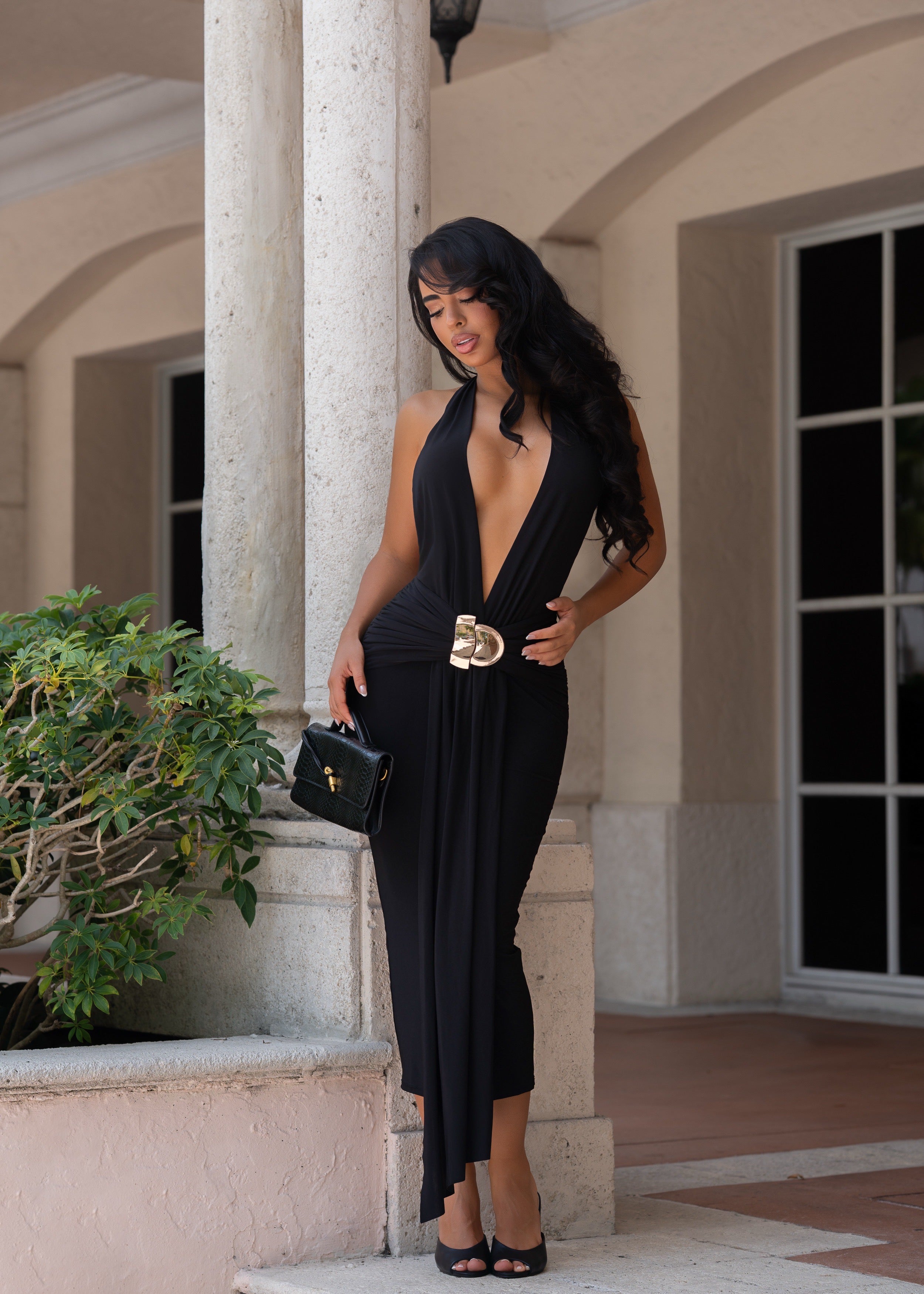 Golden Hour Muse Ruched Midi Dress Black
