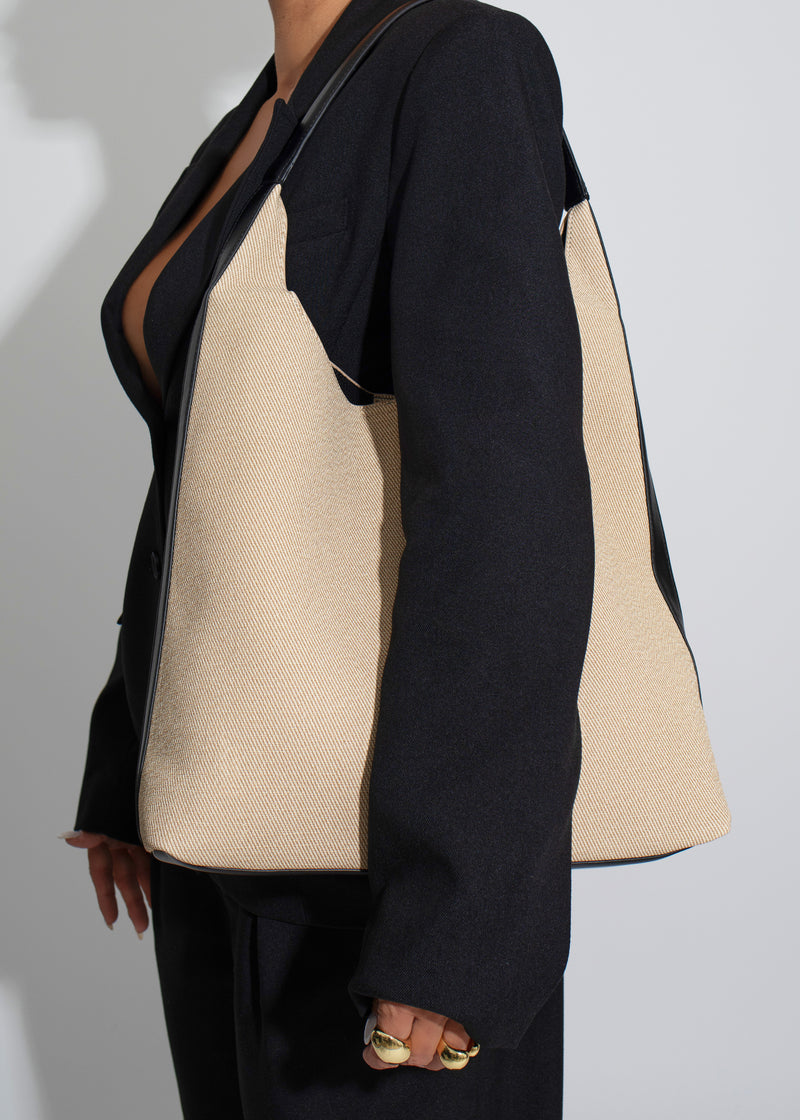 Simple But Chic Tote Bag Black