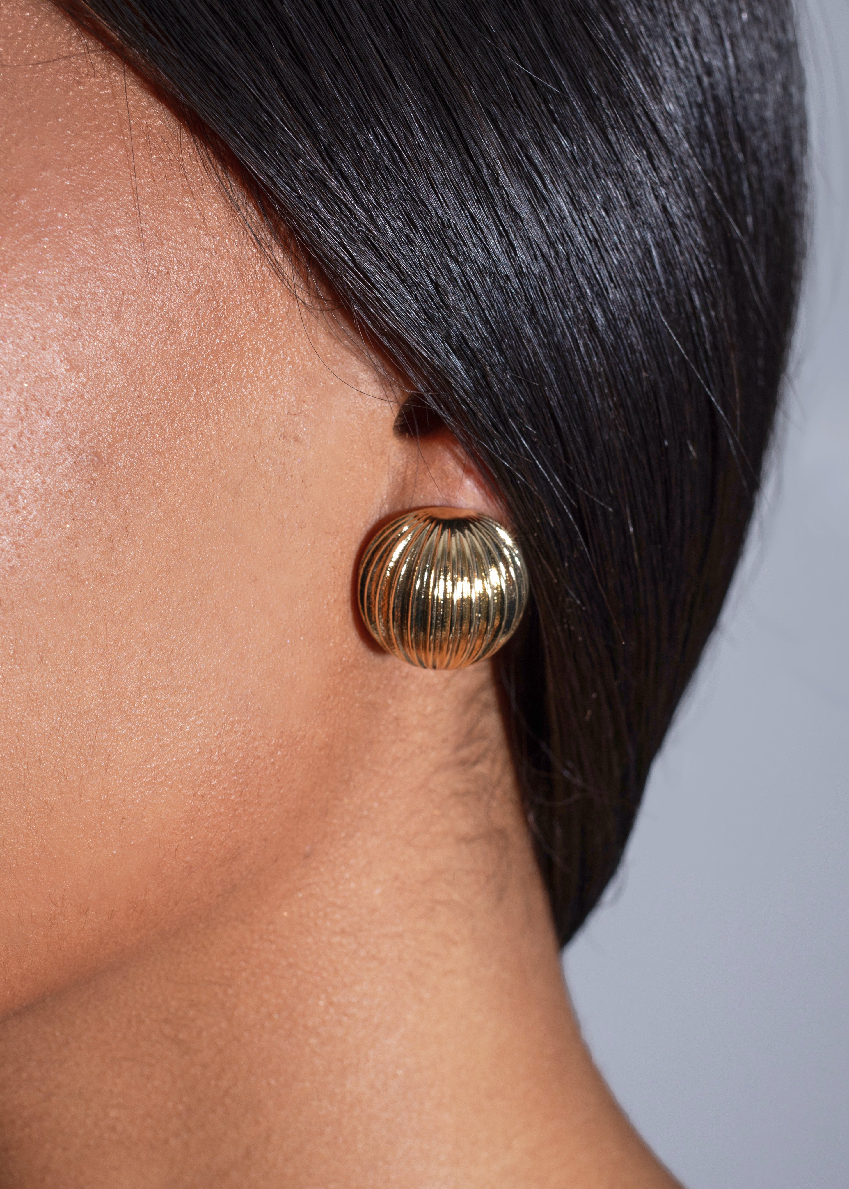 Nebula Whirl Earrings Gold