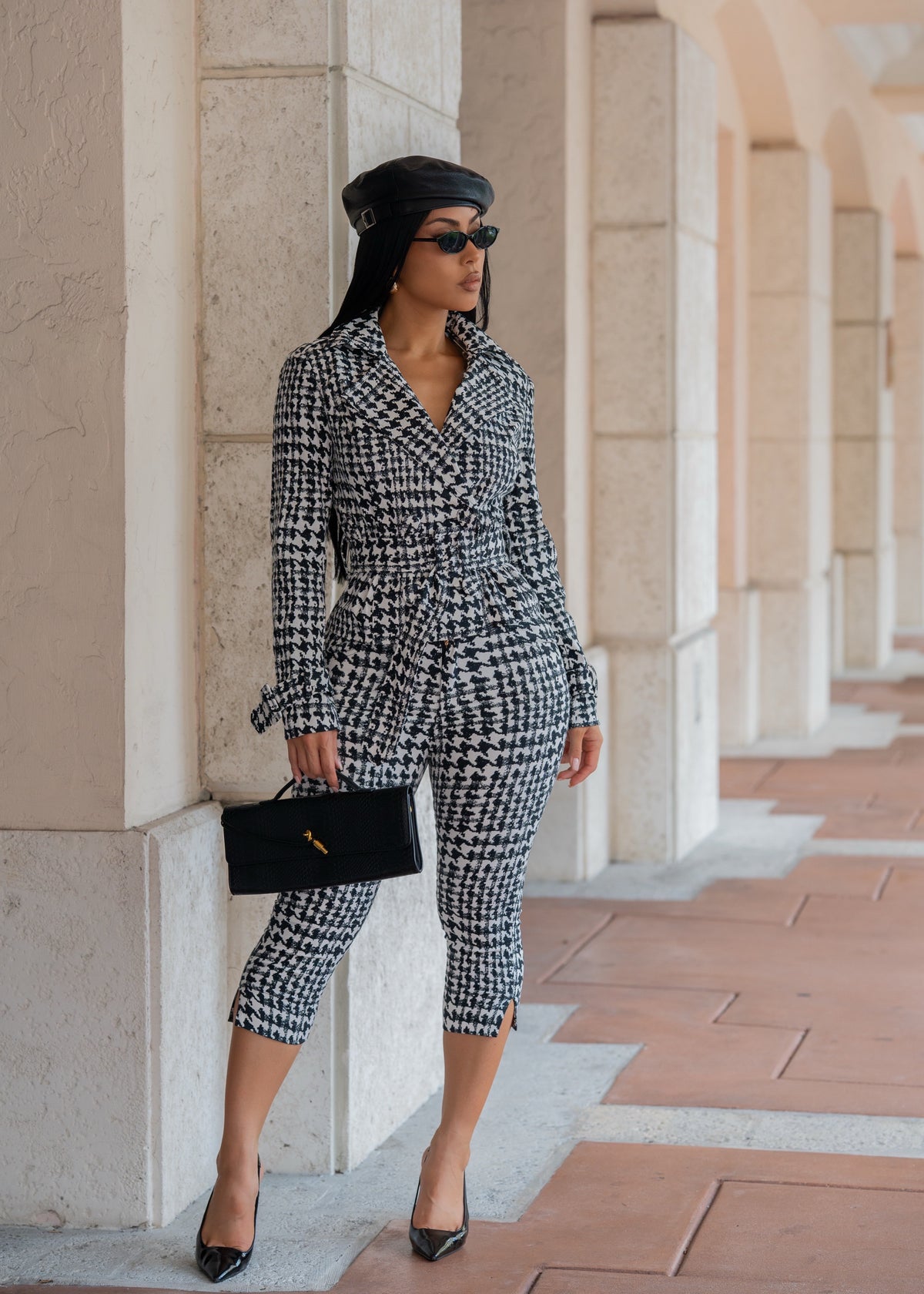 Wild Privilege Capri Set Black