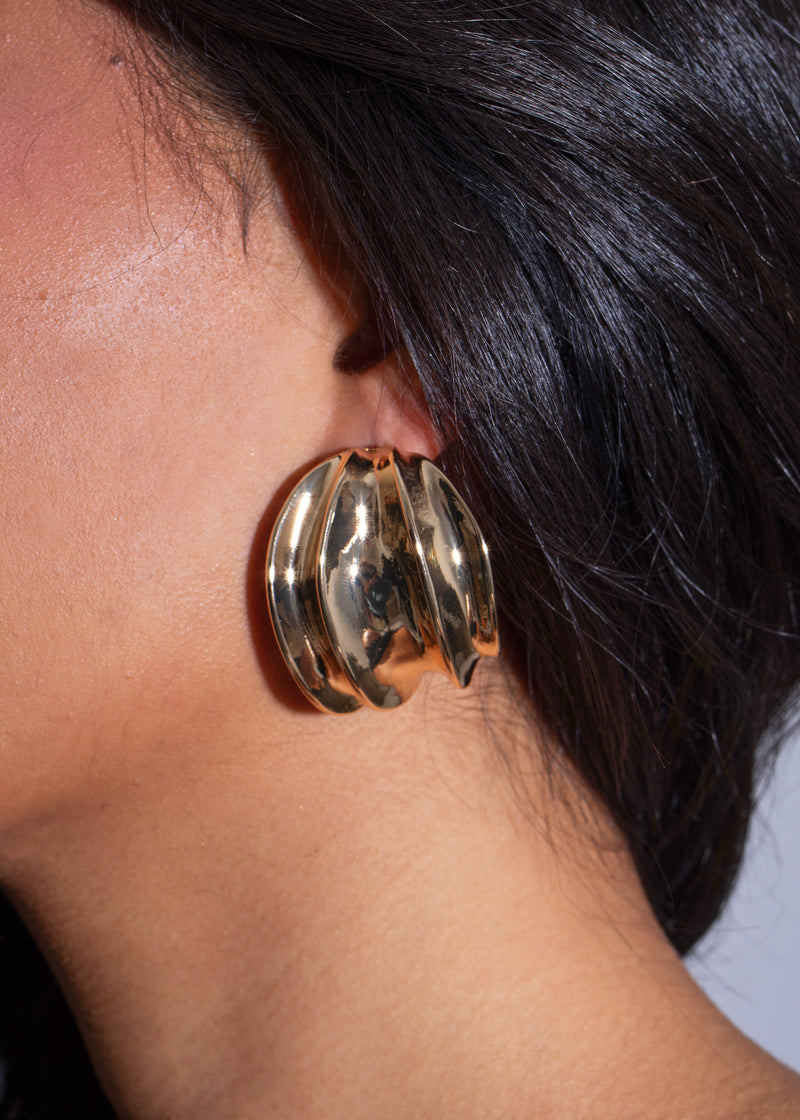 Luma Wave Earrings Gold