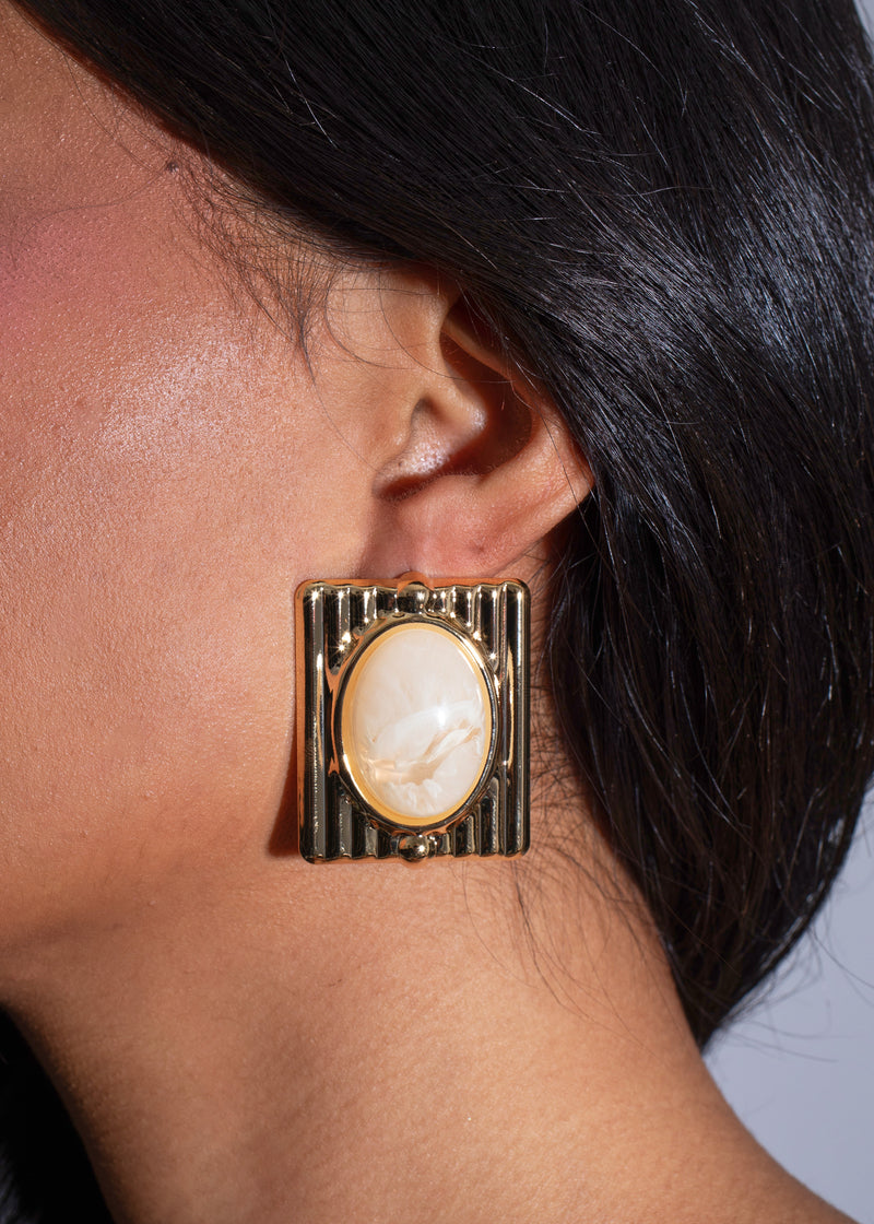 Baroque Edge Earrings White