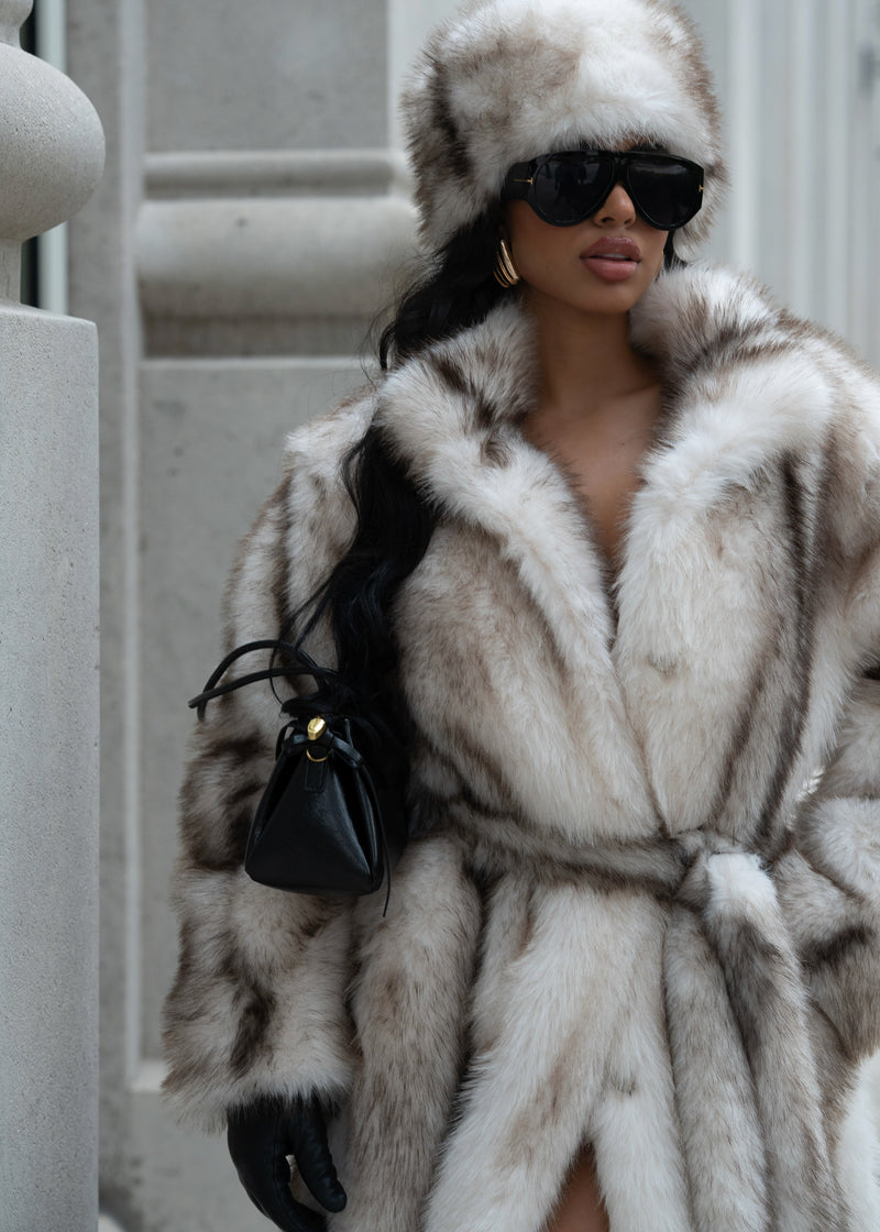Luxe Instinct Faux Fur Coat White