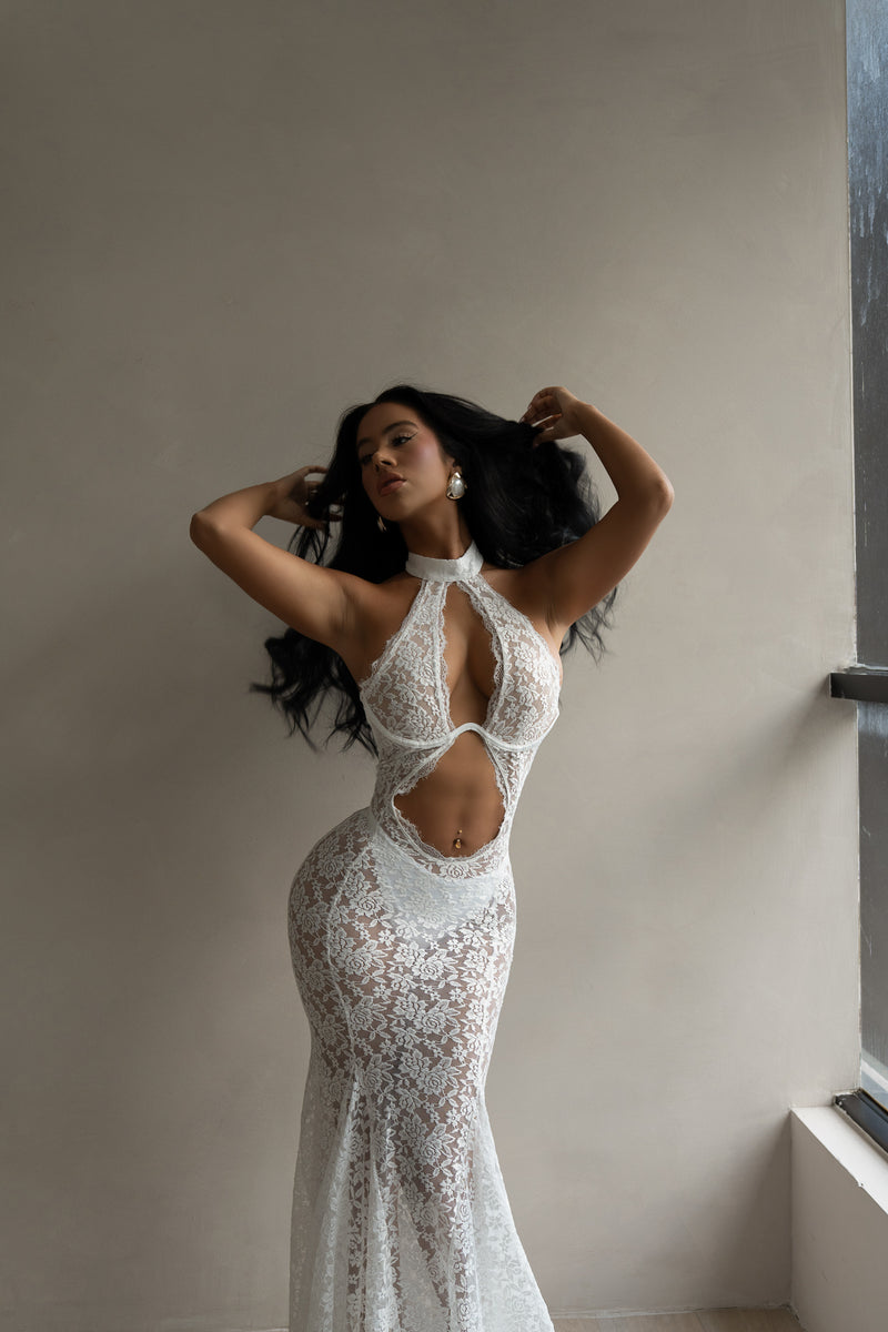 Eternal Muse Lace Maxi dress White