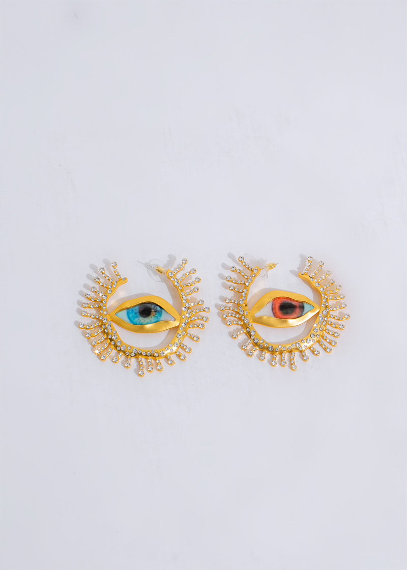 Shimmering gold earrings with delicate design, perfect for everyday wear