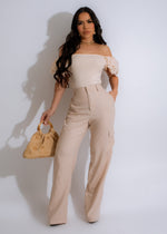 Cargo pants in nude color made of high-quality linen material