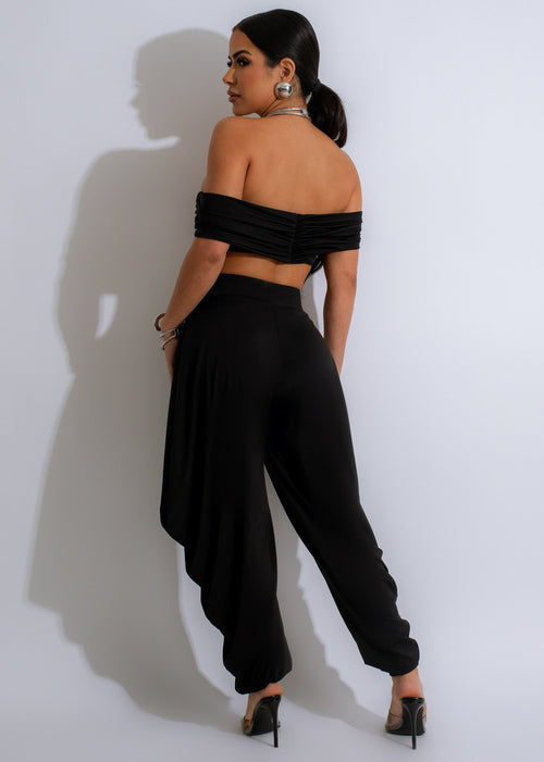 Black Emotions Pant Set, a versatile and trendy clothing option for women