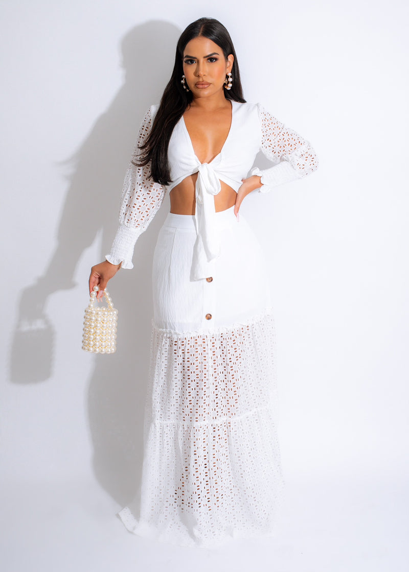 Souvenir Lace Skirt Set White
