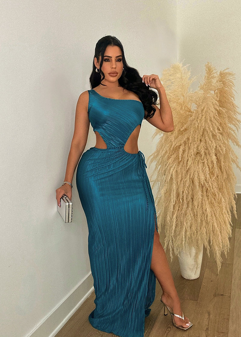 Dance On My Own Maxi Dress Blue