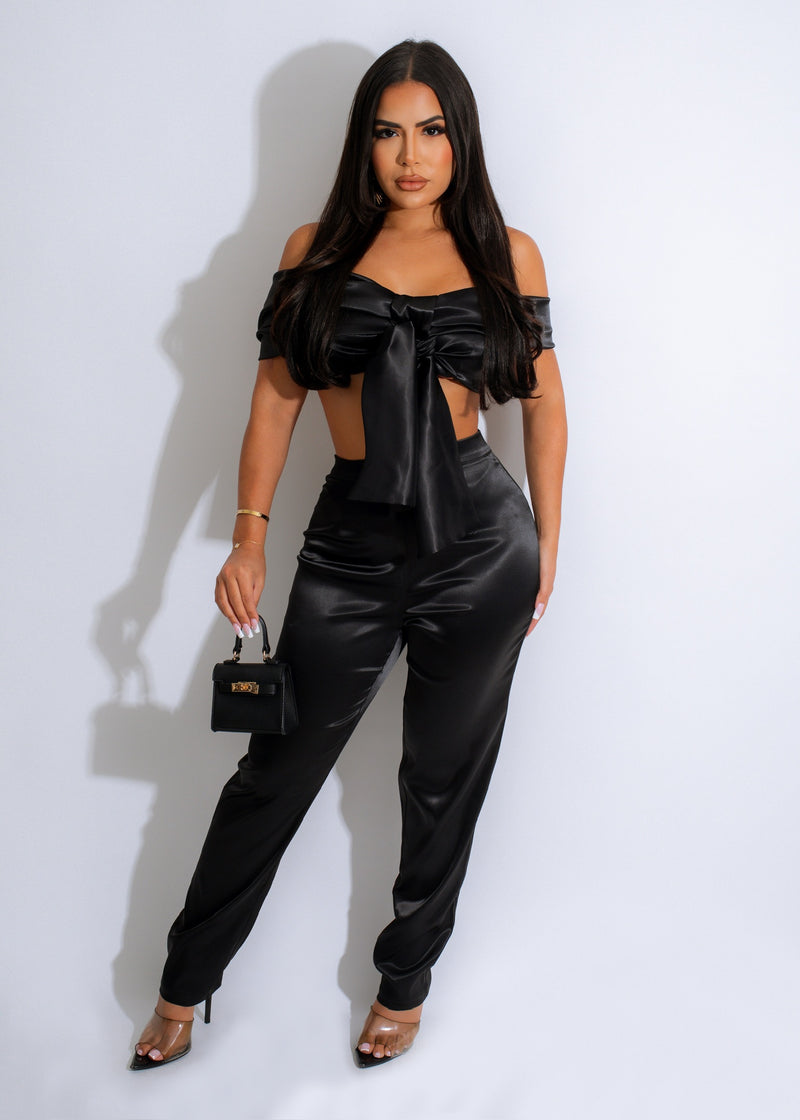 Black silk pant set with elegant design for ruling the world