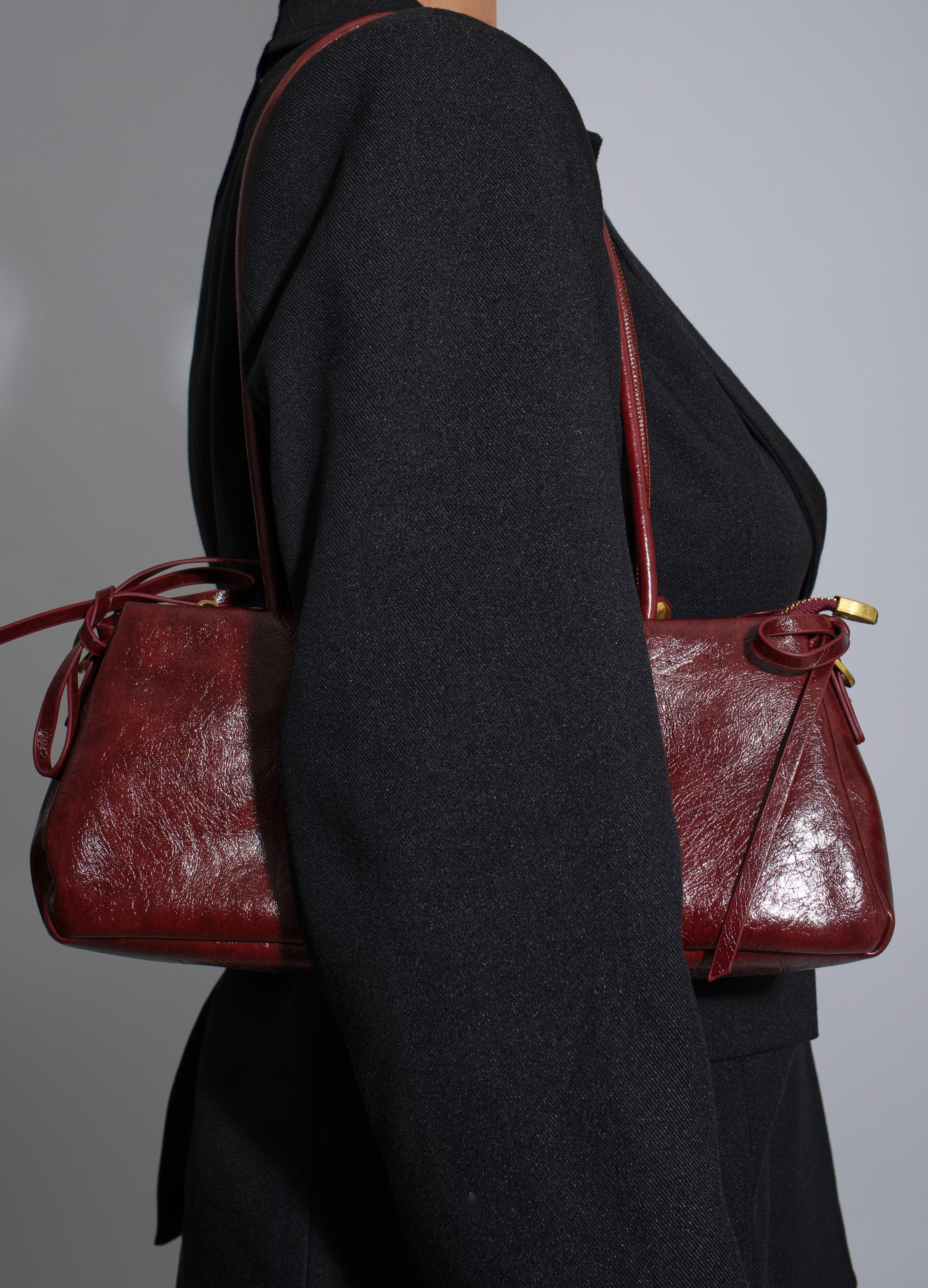 The Maren Soft-Frame Handbag Red