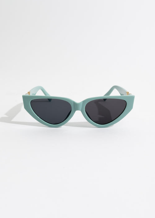 Stylish Green Oval Sunglasses with UV Protection and Polarized Lenses